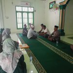 KUA Rokan IV Koto Fasilitasi Pelaksanaan Ikrar Wakaf di Desa Lubuk Bendahara
